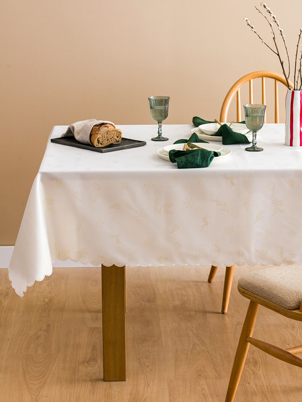 Patterned Tablecloth 150x200 cm-3