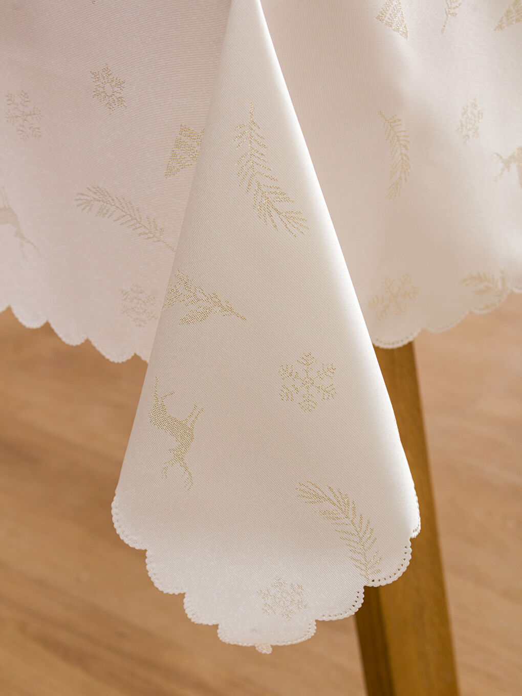 Patterned Tablecloth 150x200 cm-5
