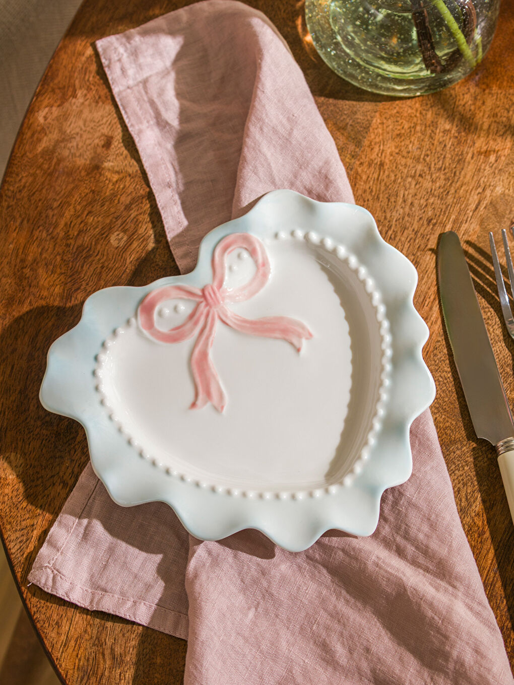 WHITE Plate-1