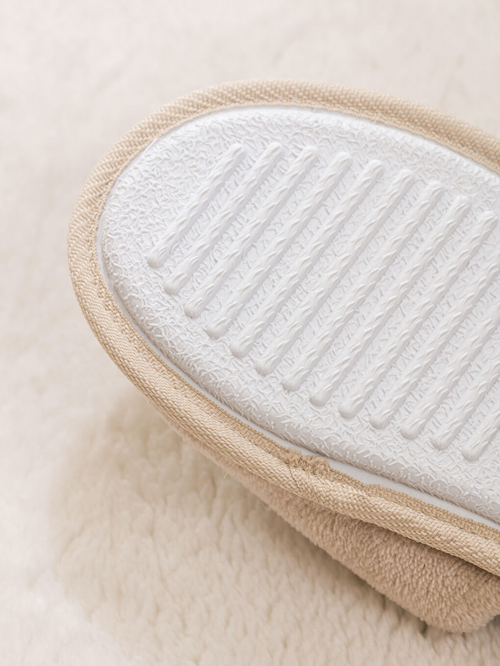 Bej Çiçek Nakışlı Kadın Ev Terliği-4