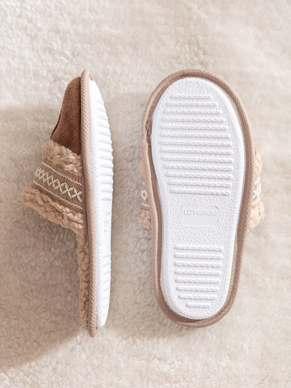 Kahverengi Süet Görünümlü Kadın Ev Terliği-3