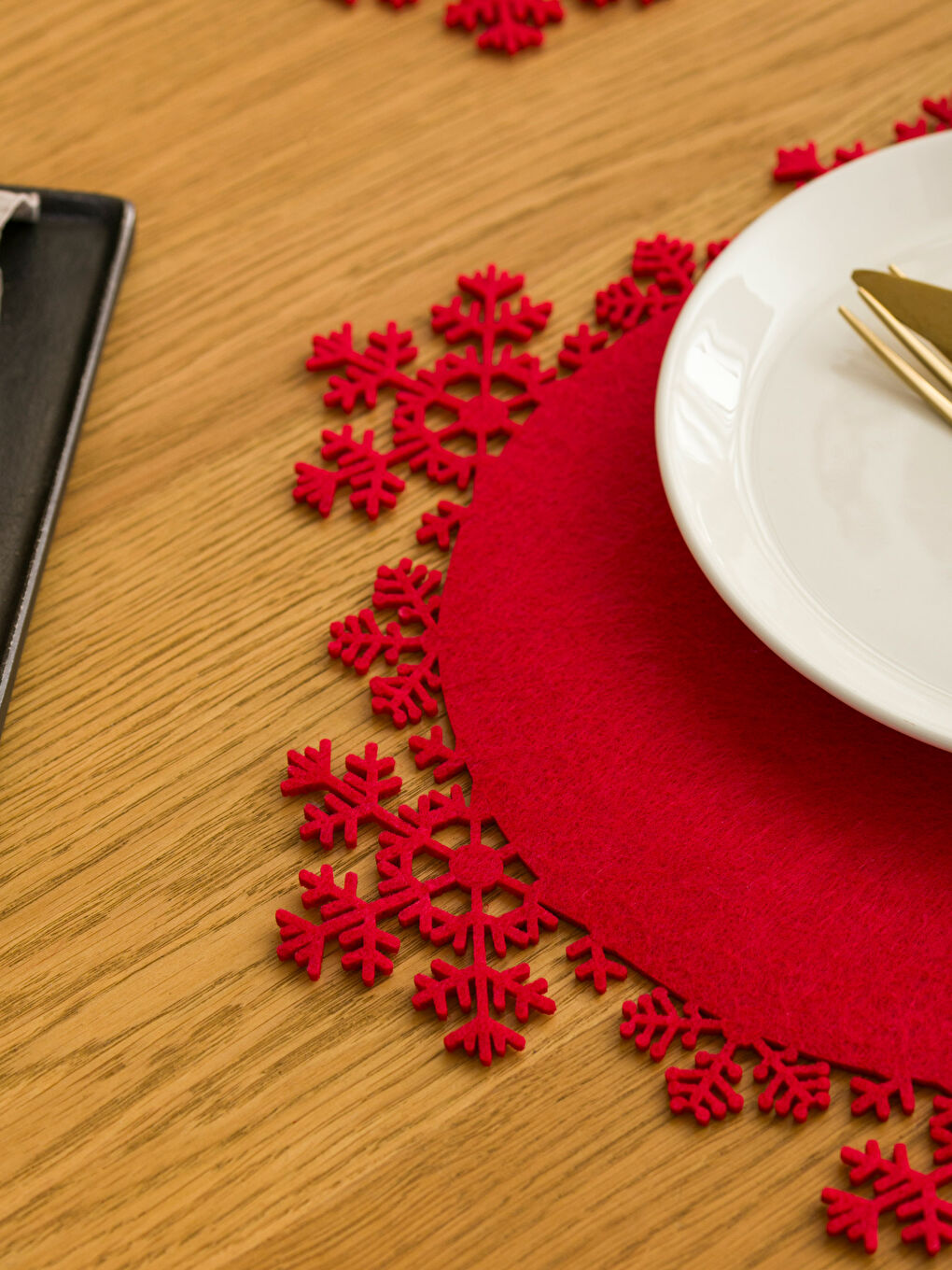 Snowflake Patterned 2-Piece Placemat 30x30 Cm-5