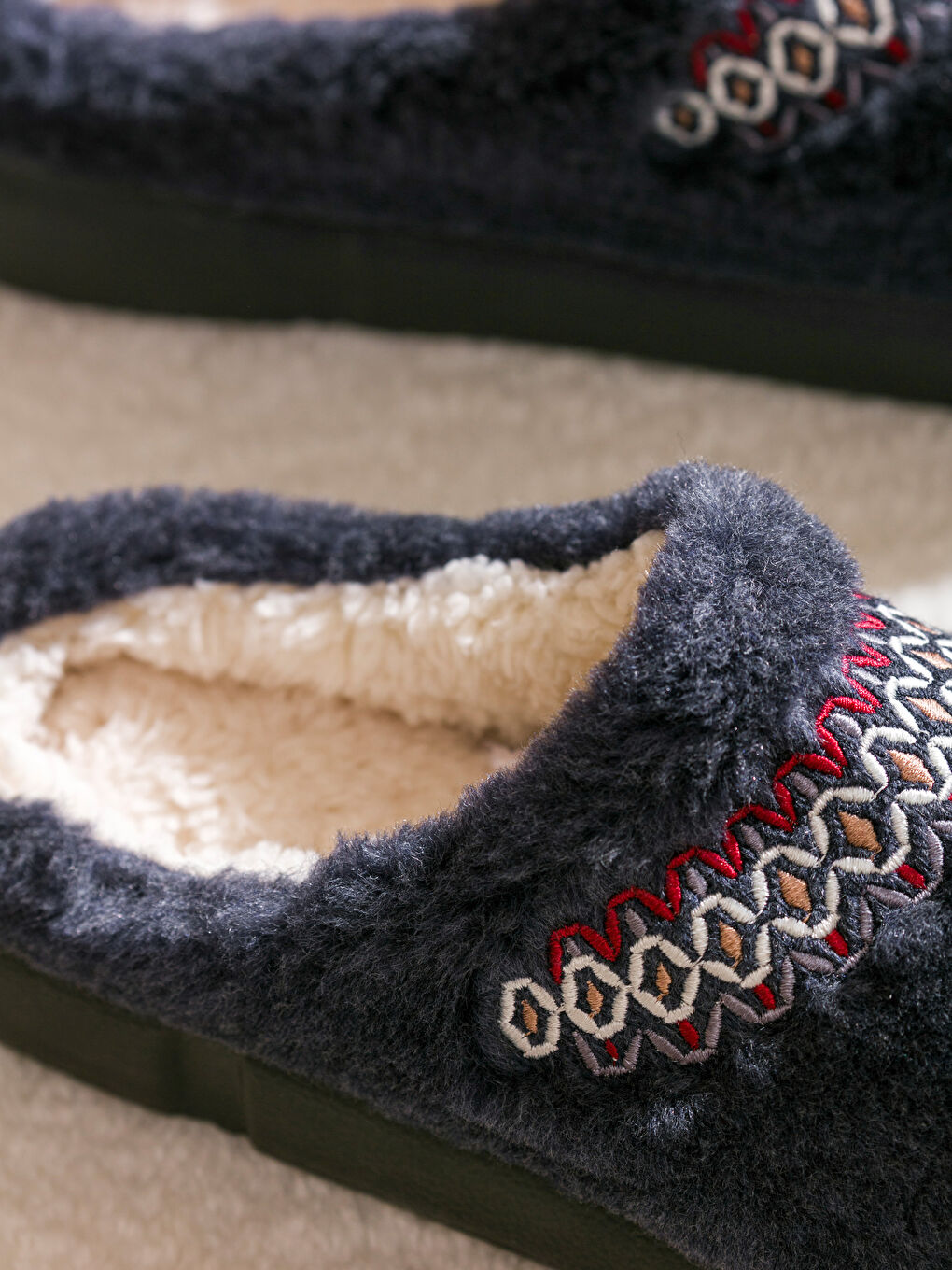 Lacivert Kadın Pelüş Ev Terliği-2