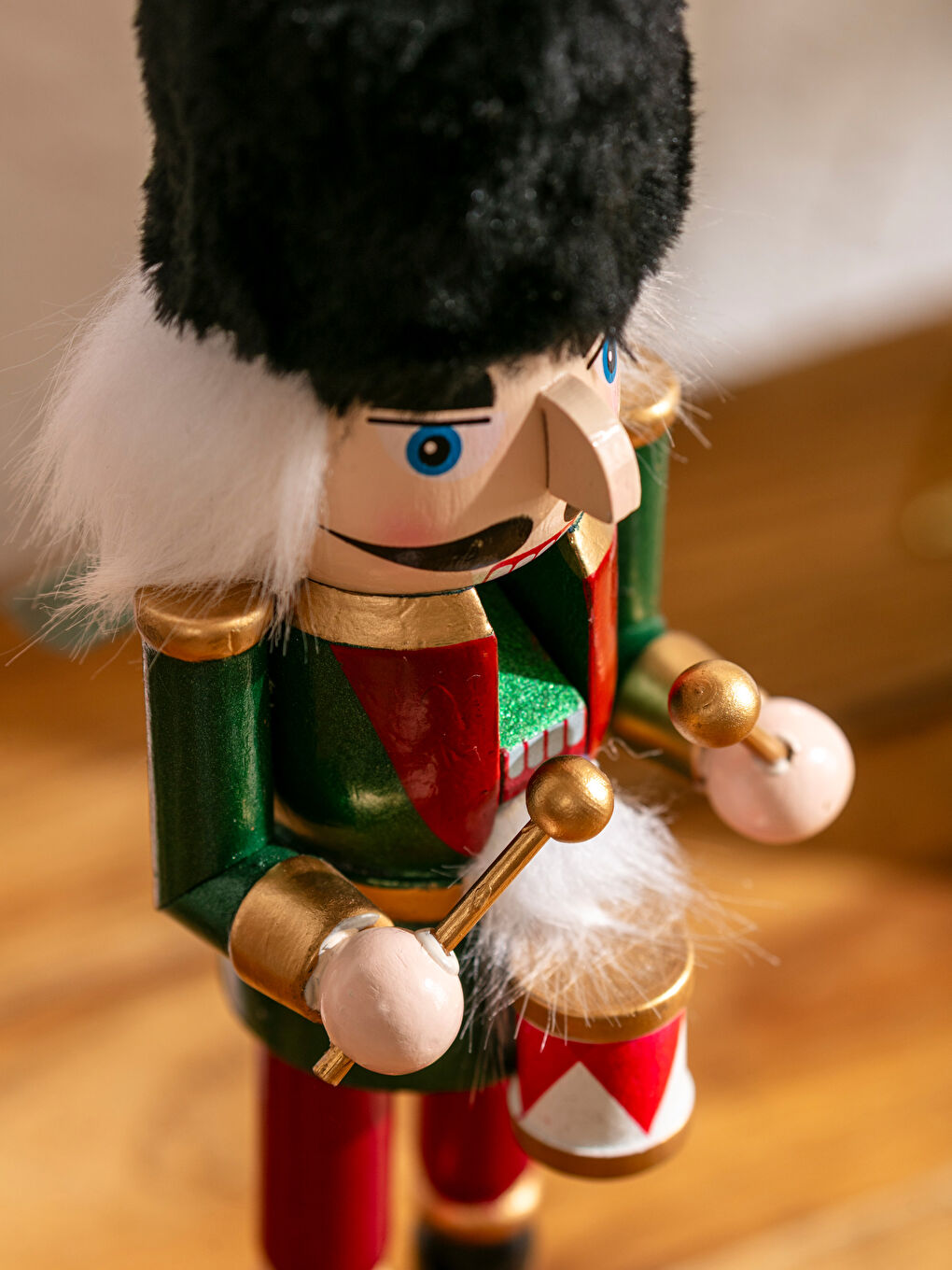 Karışık Fındıkkıran Figürlü Ahşap Biblo 26 cm-2