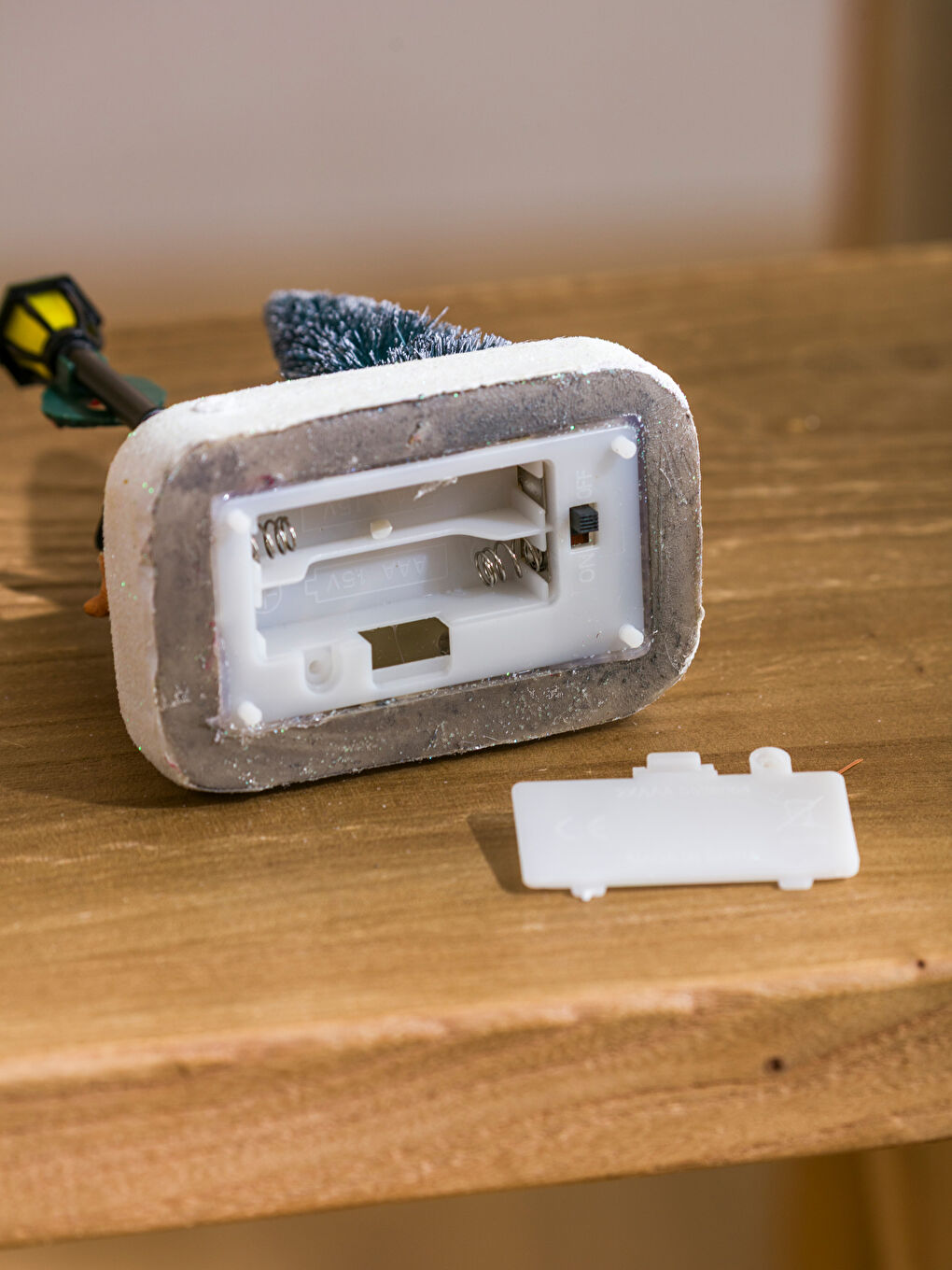 Karışık Yılbaşı Temalı Dekoratif Obje Işıklı 12 cm-3