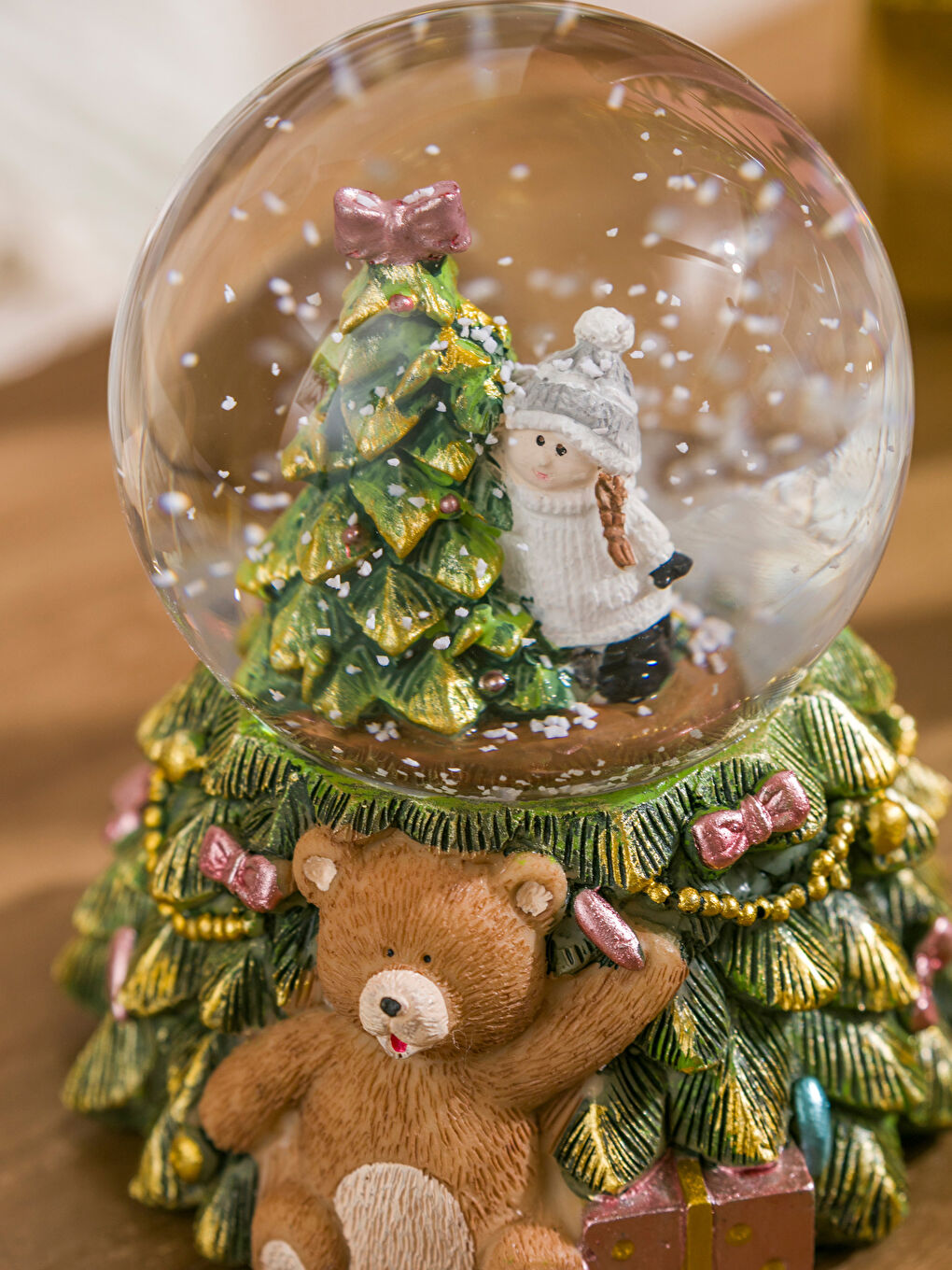 MIX Snow Globe-2
