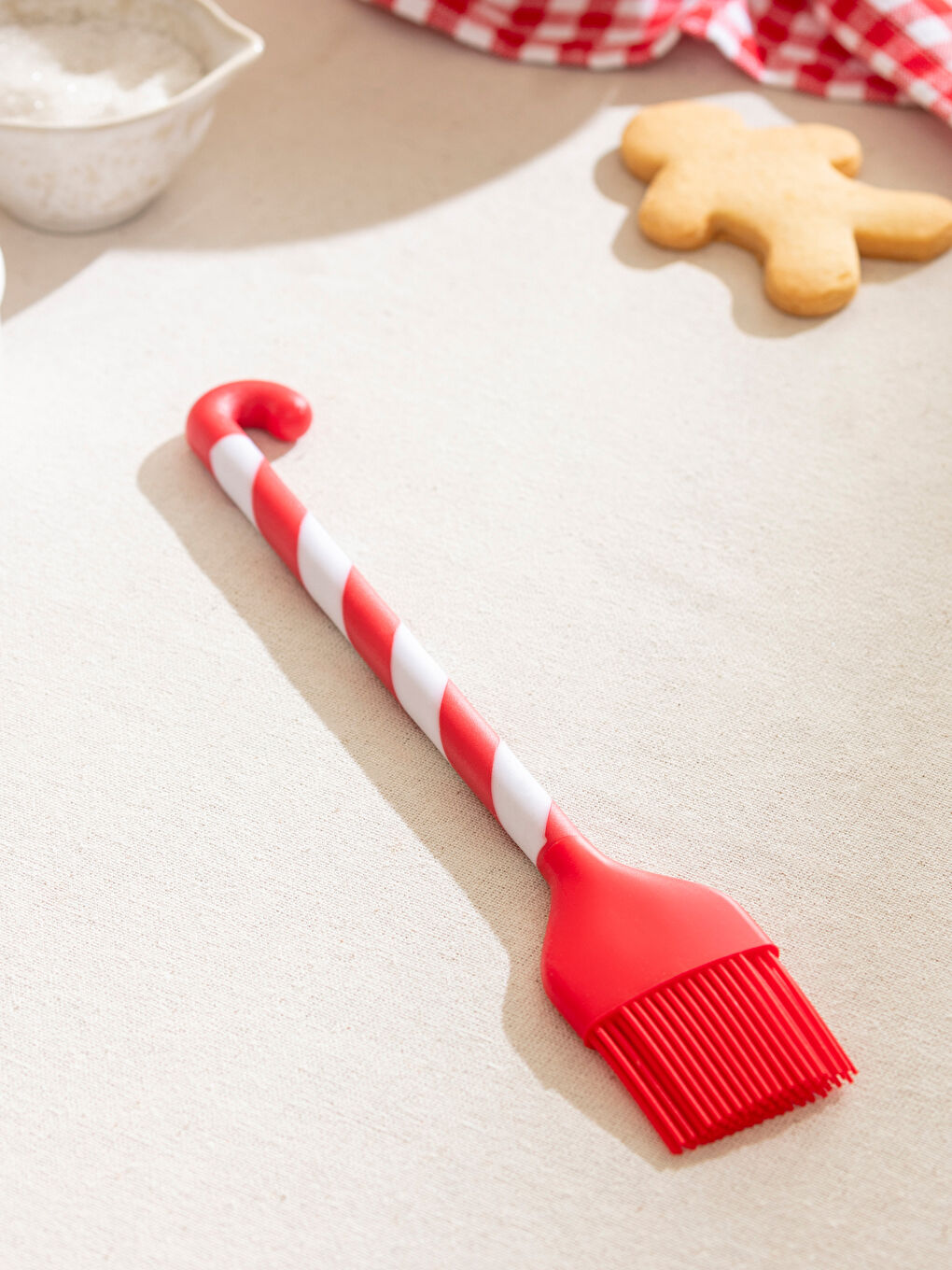RED Serving Utensils-1