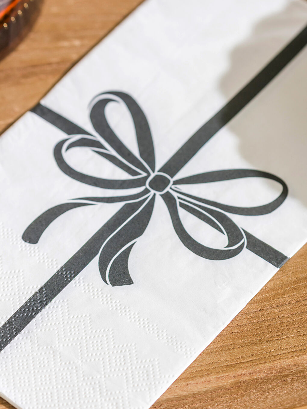 Bow Printed Paper Napkin 20 Pack-2