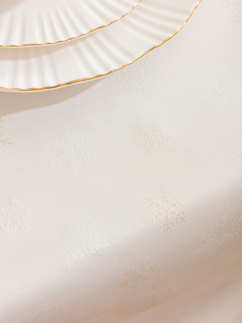 ŽUTA Stolni trkač-1