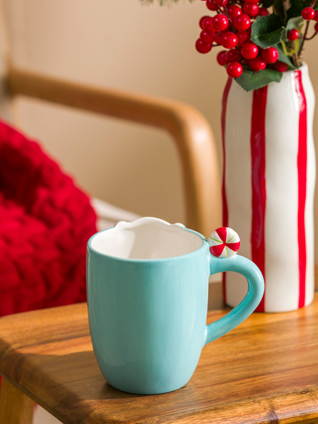 Christmas Themed Ceramic Mug 492 ml-1