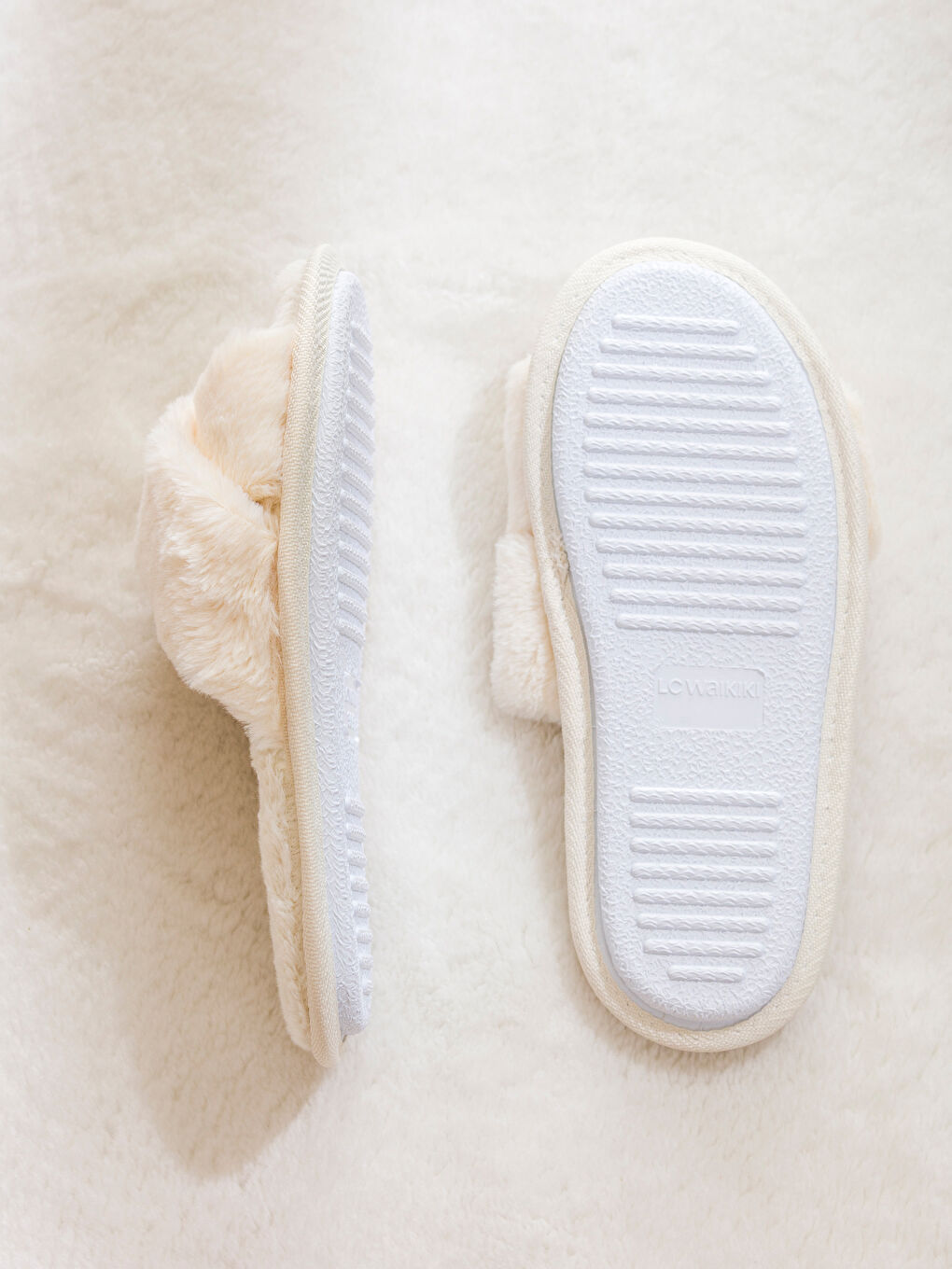 Ekru Çapraz Bantlı Kadın Ev Terliği-3