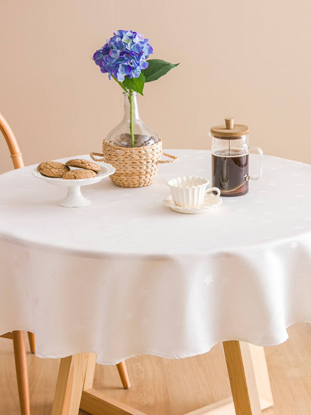 YELLOW Tablecloth