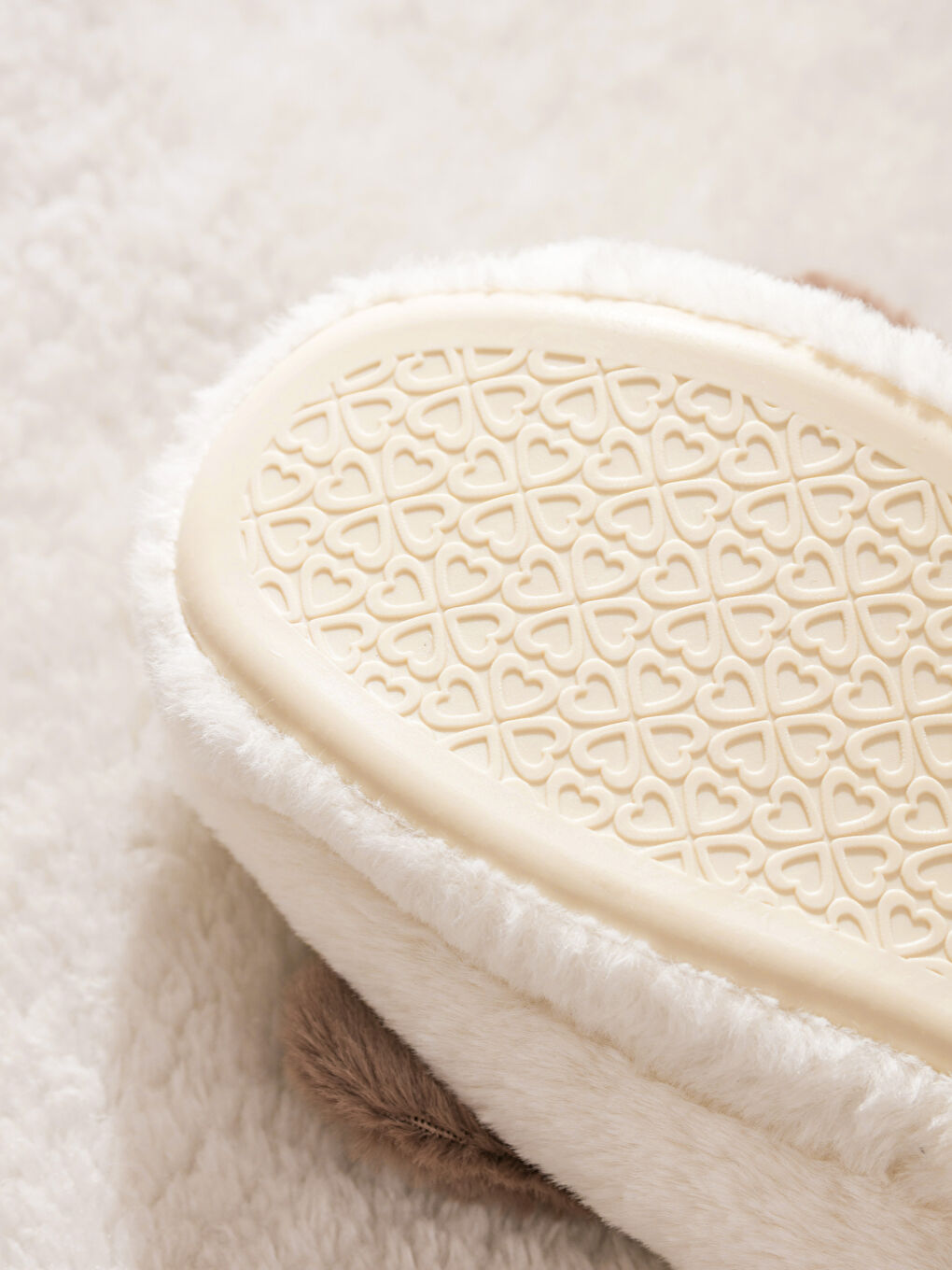 Beyaz Hayvan Nakışlı Kadın Ev Terliği-3