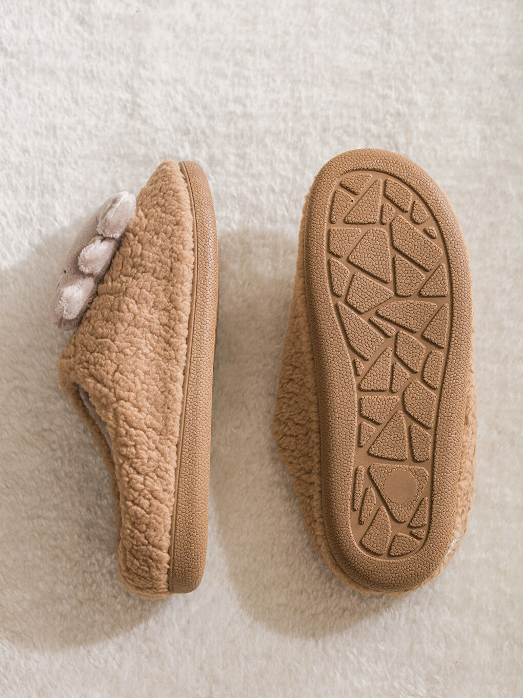 Bej Hayvan Figürlü Pelüş Kadın Ev Terliği-3