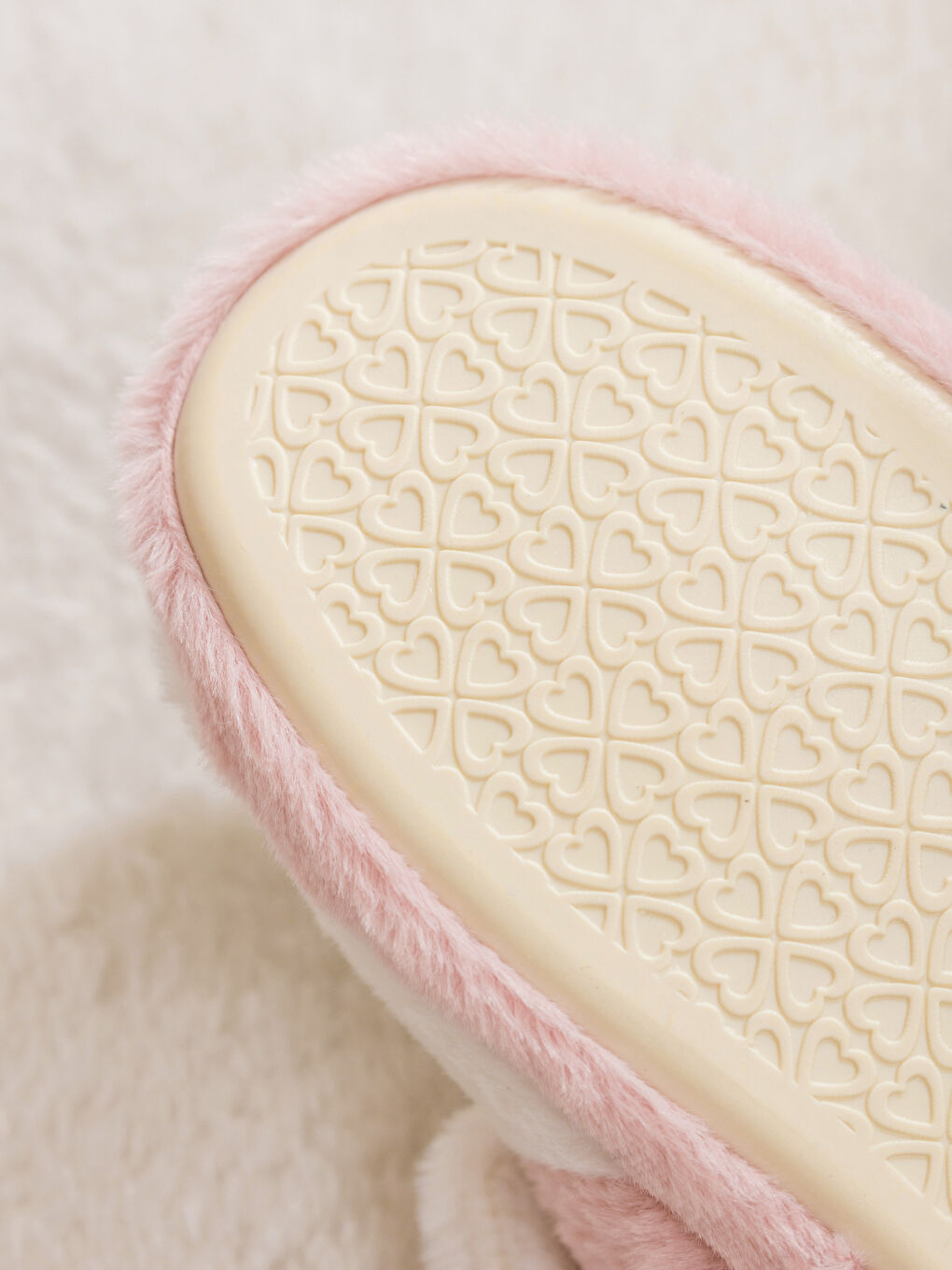 Pembe Tavşan Figürlü Pelüş Kadın Ev Terliği-4