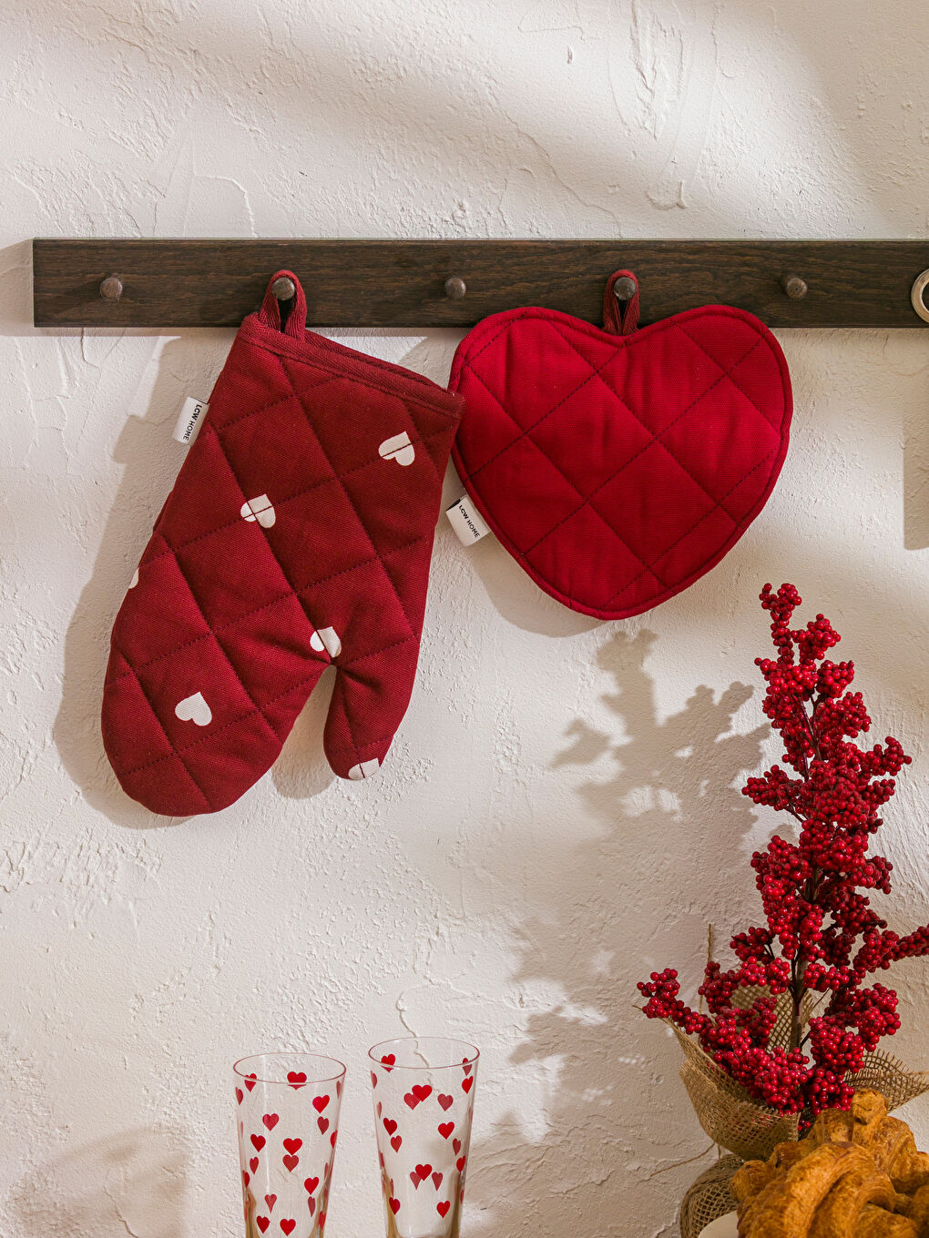 LCW HOME RED Oven Mitten -W5GH52Z8-LTQ