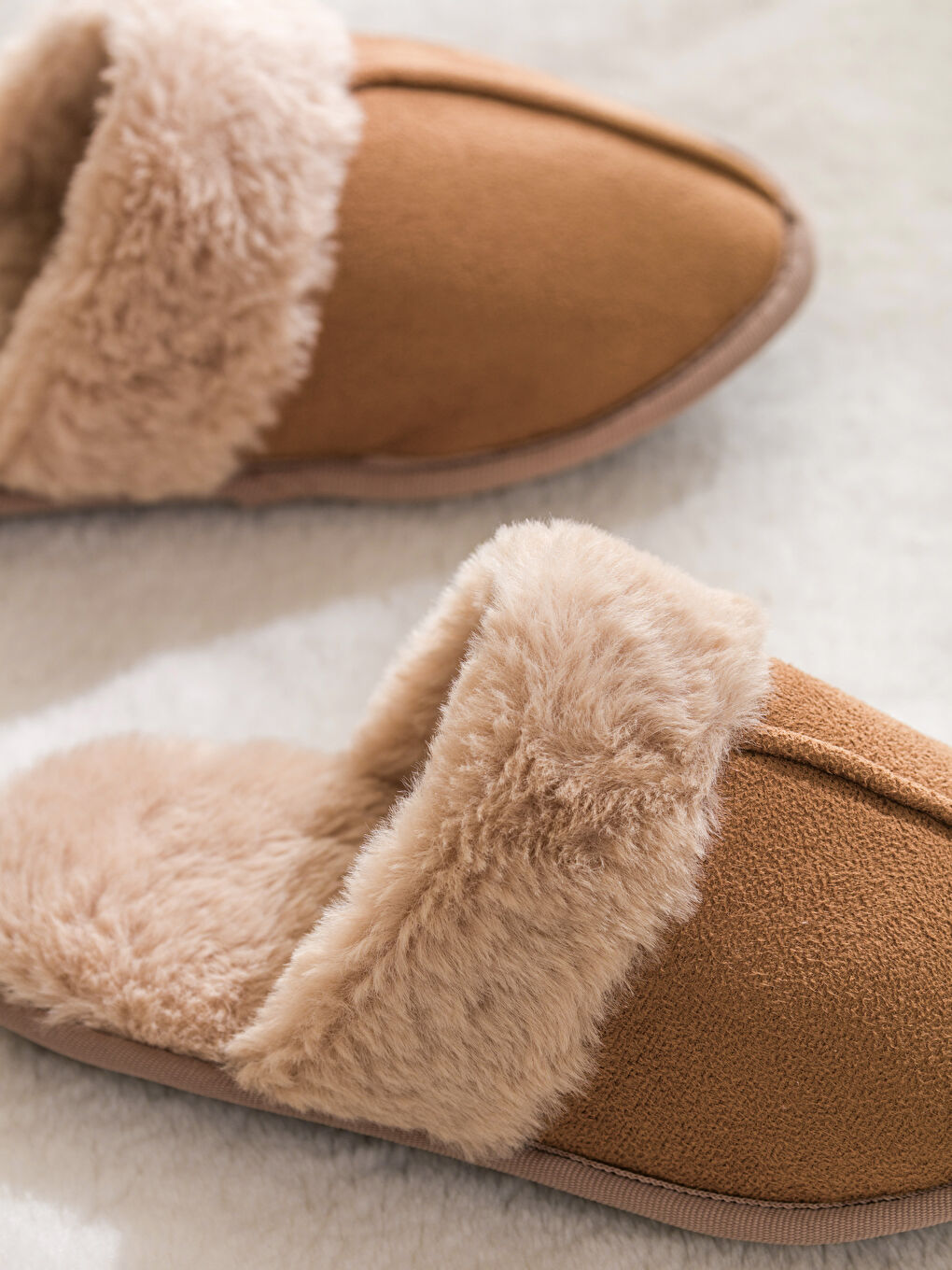 Kahverengi İçi Kürklü Ev Terliği-2