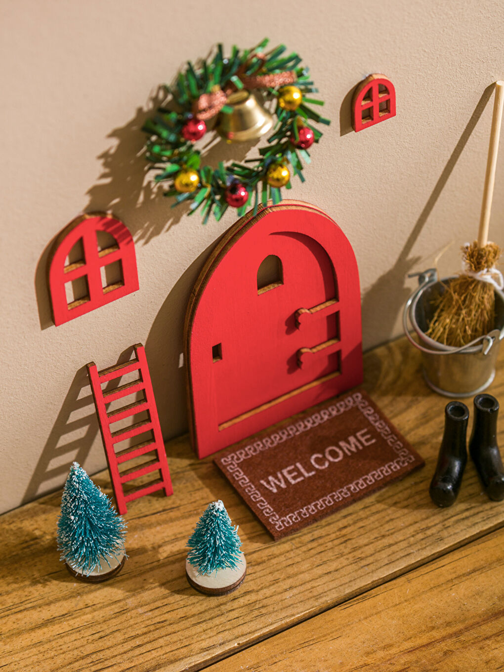 Karışık Yılbaşı Temalı Minyatür Obje Seti 14 Parça-2