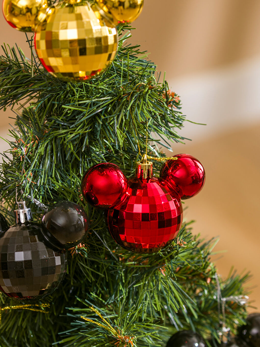 Mickey Mouse Figured Tree Ornament-1