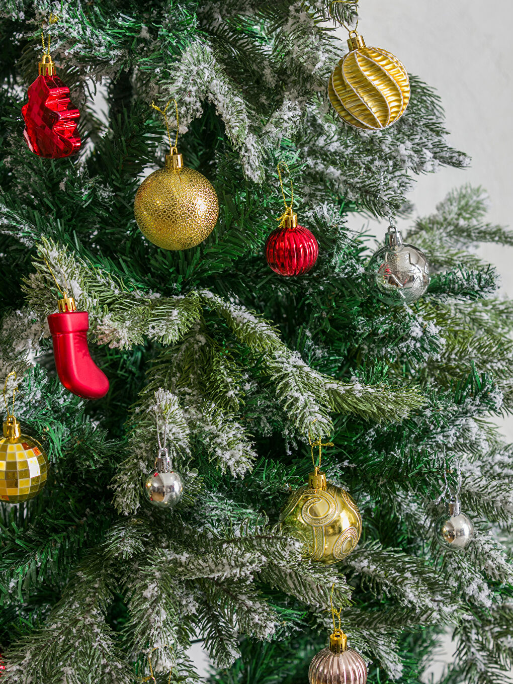 MIX New Year Tree Ornament-2