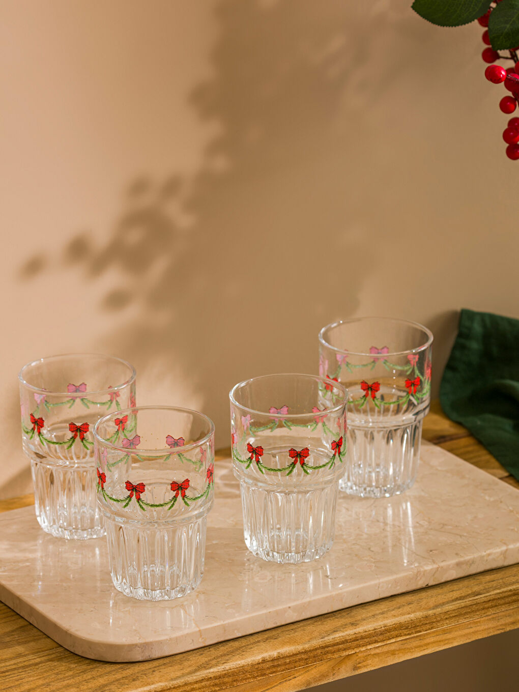 Floral Patterned Glass Set of 4 380 ml-1