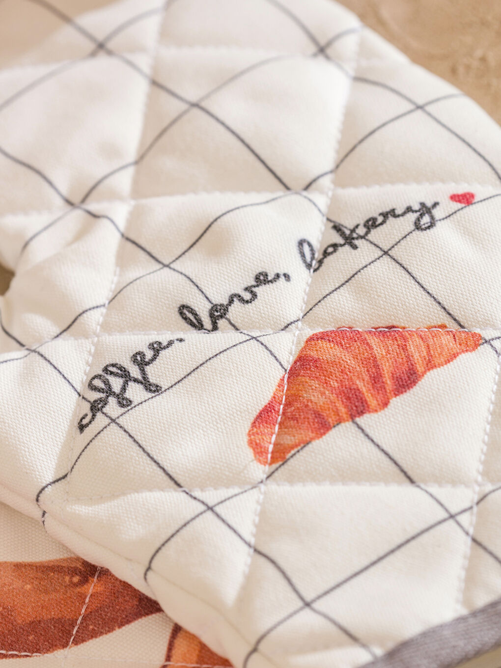 Printed Oven Mitt and Pot Holder-3