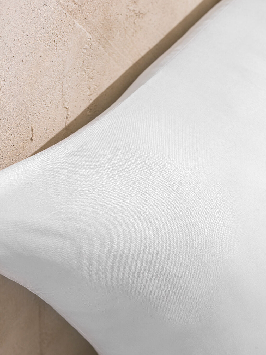 LCW HOME Microfiber Pillow 50x70 cm -W5GY20Z8-J5E