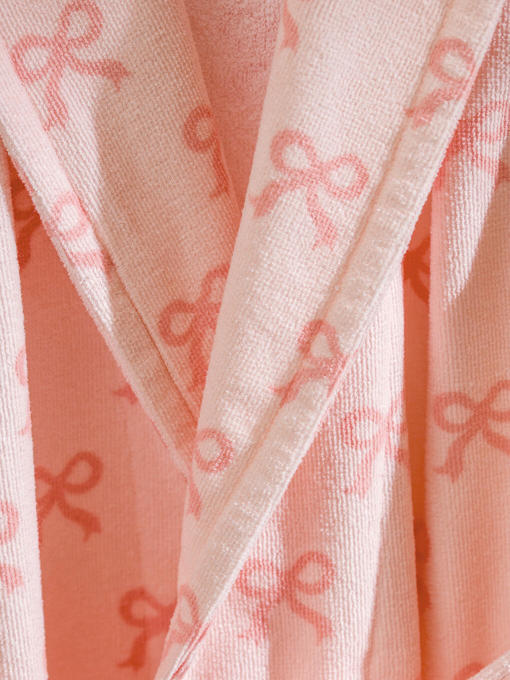 Pembe Fiyonk Baskılı Kadın Bornoz-1