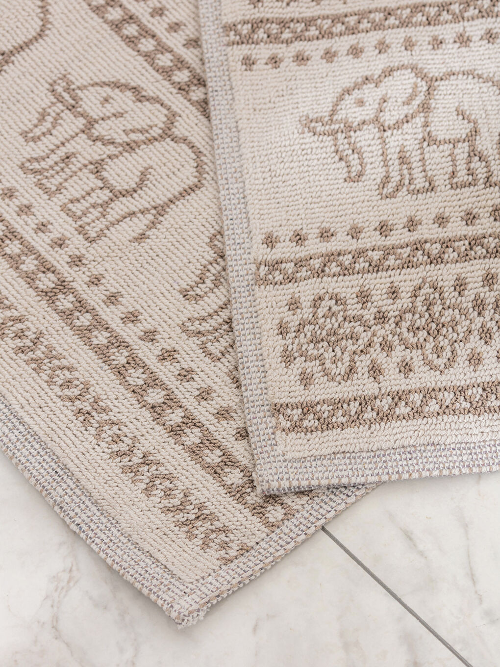 Elephant Patterned Bath Mat 2-Pack-1