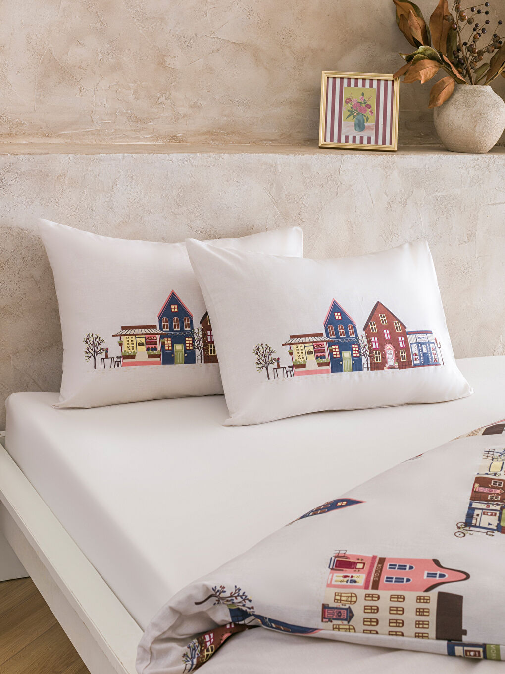 Karışık Baskılı Çift Kişilik Nevresim Takımı-3