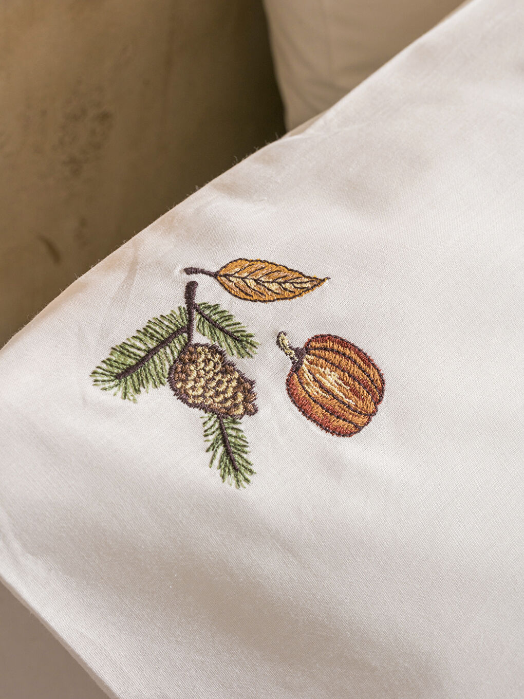 LCW HOME Embroidered Cotton Pillowcase 2 Pack 50x70 cm -W5H785Z8-LXH