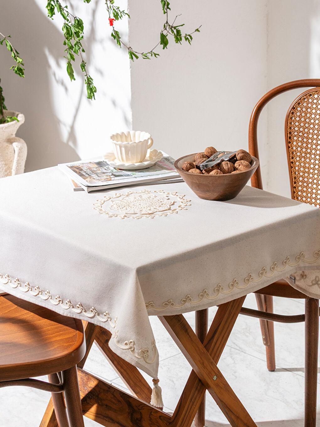 Embroidered Tablecloth 90x90 cm -W5H829Z8-V7F