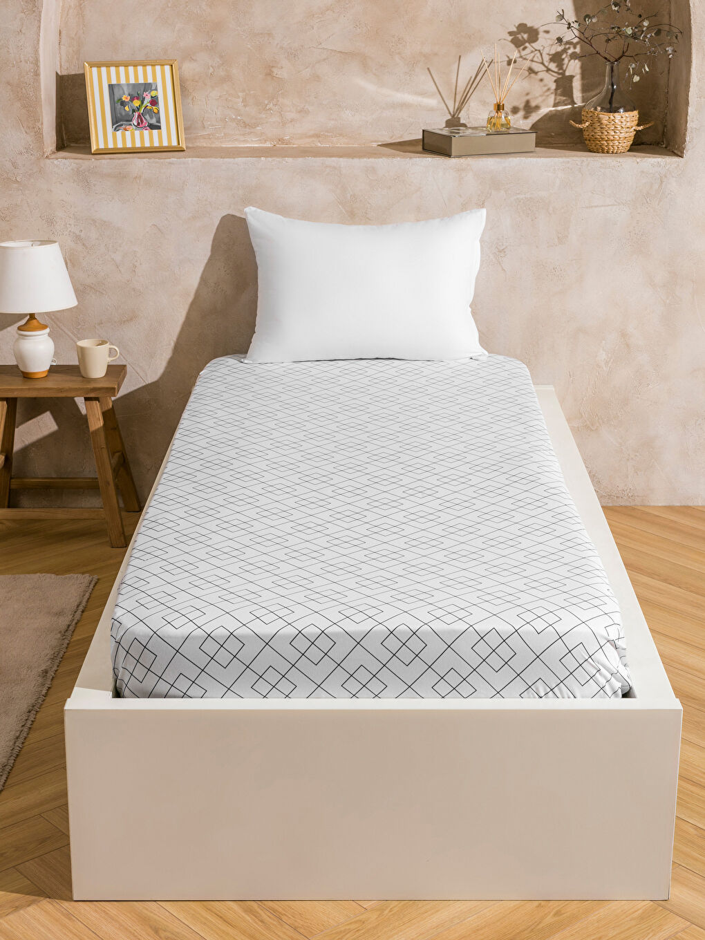 LC WAIKIKI وەرەقەی تاکە لاپەڕەی نەخشدار فیت بووە -W5HA10Z8-LSF