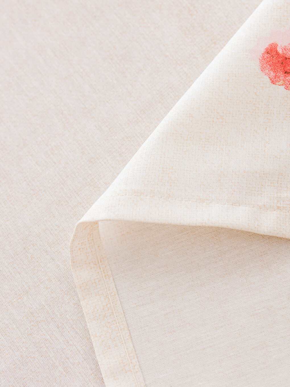 Karışık Baskılı Masa Örtüsü 150x200 cm-3