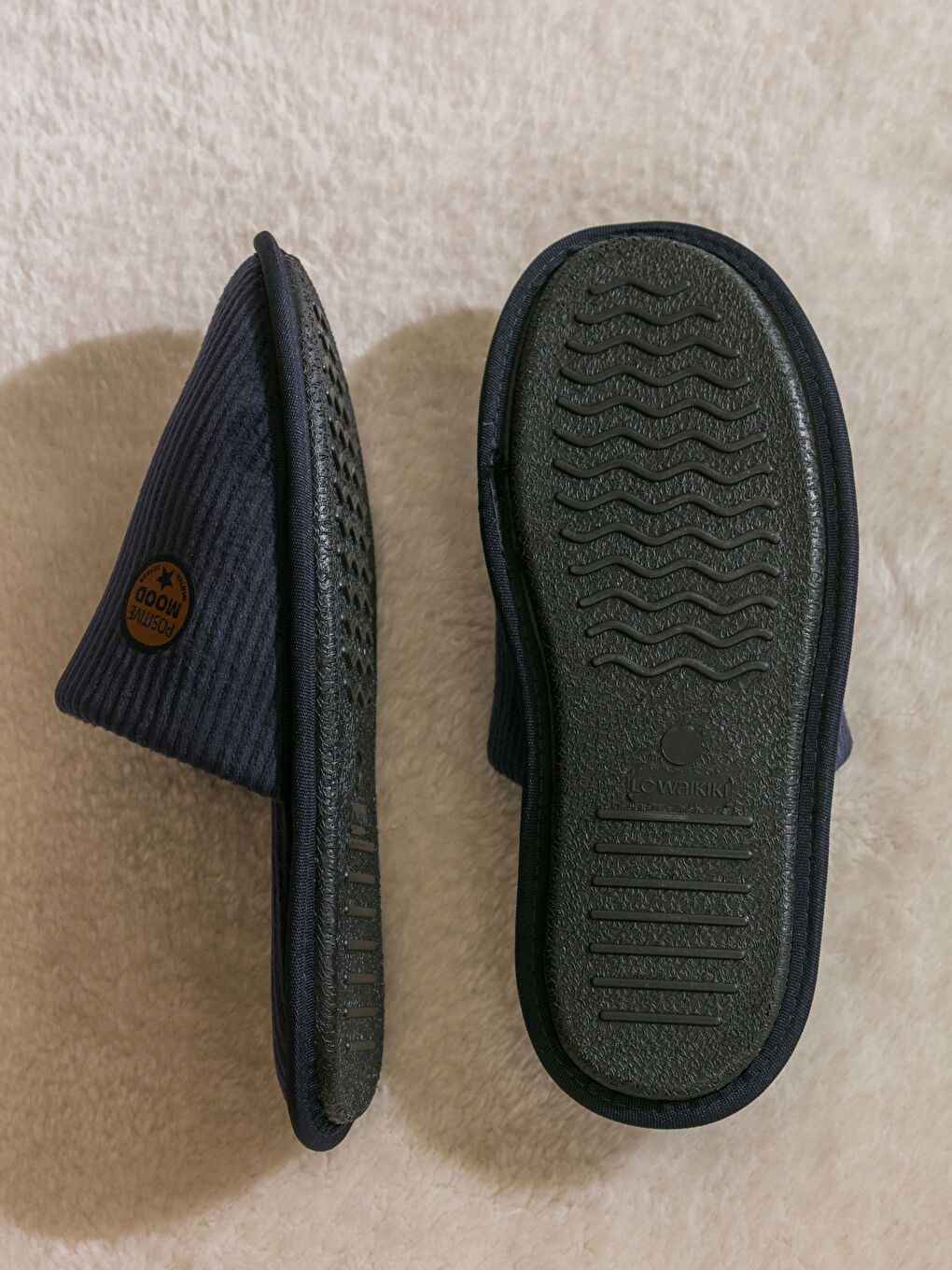 نعال منزلية مطرزة للرجال-3