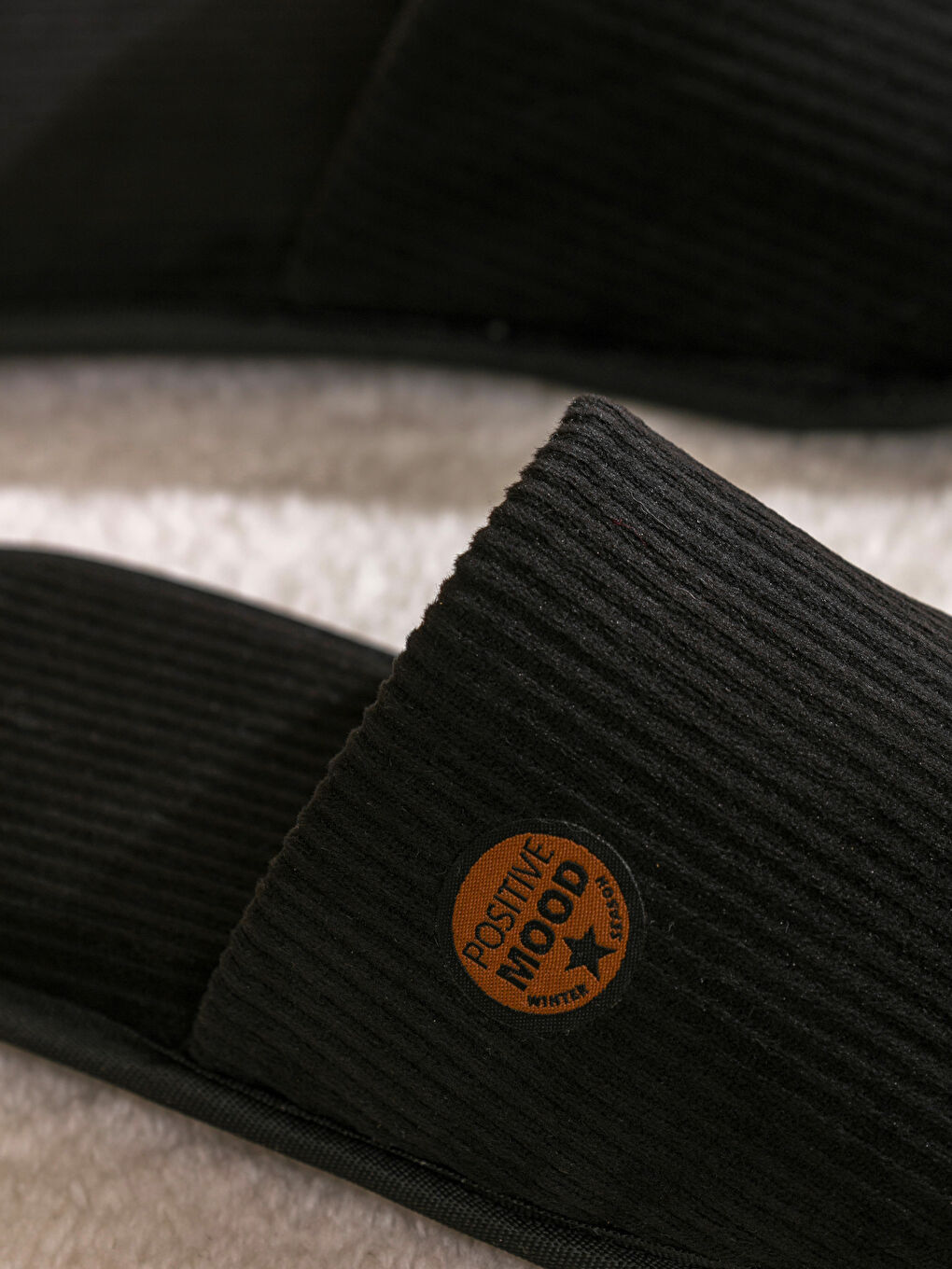 Embroidered Men's Home Slippers-2