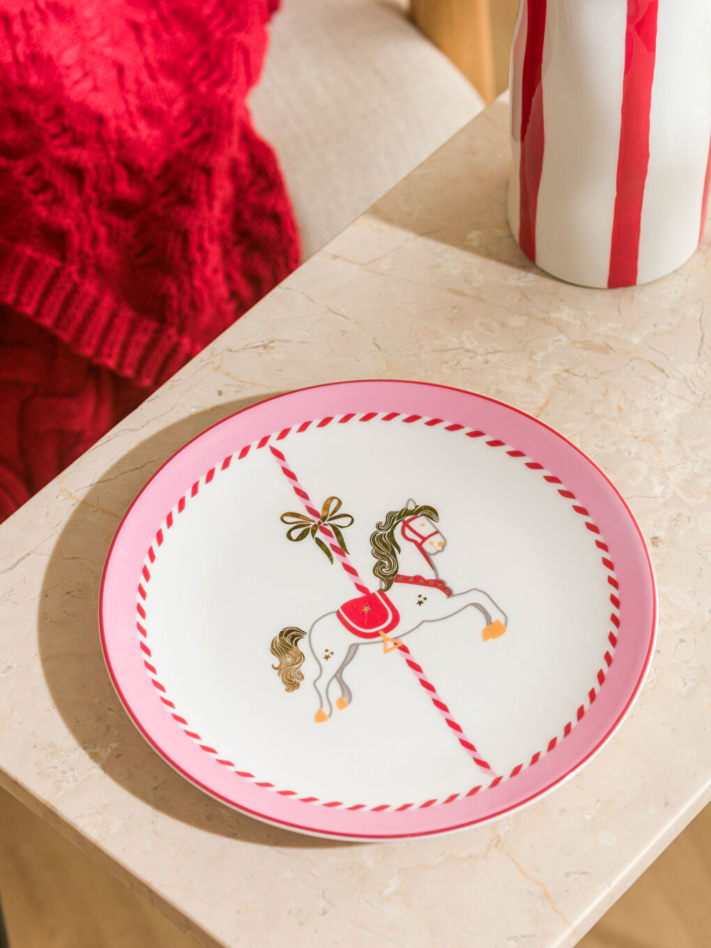 Štampani porcelanski tanjir za tortu 19 cm-1