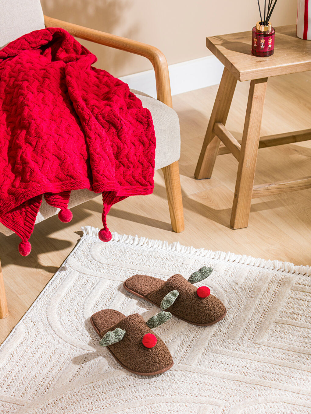 Man BROWN Home Slippers