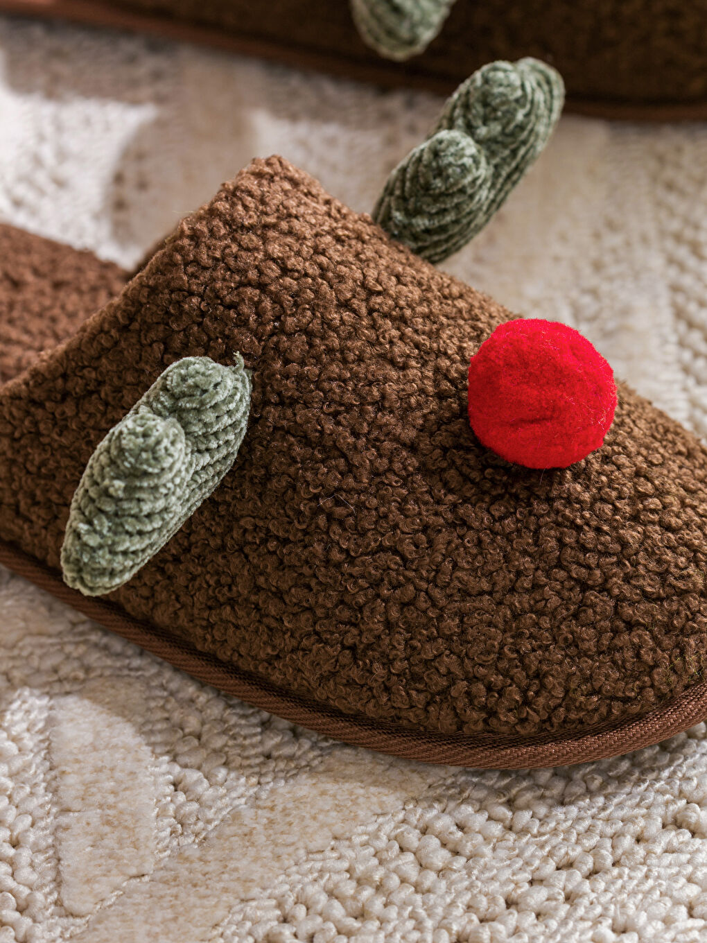Man BROWN Home Slippers-2