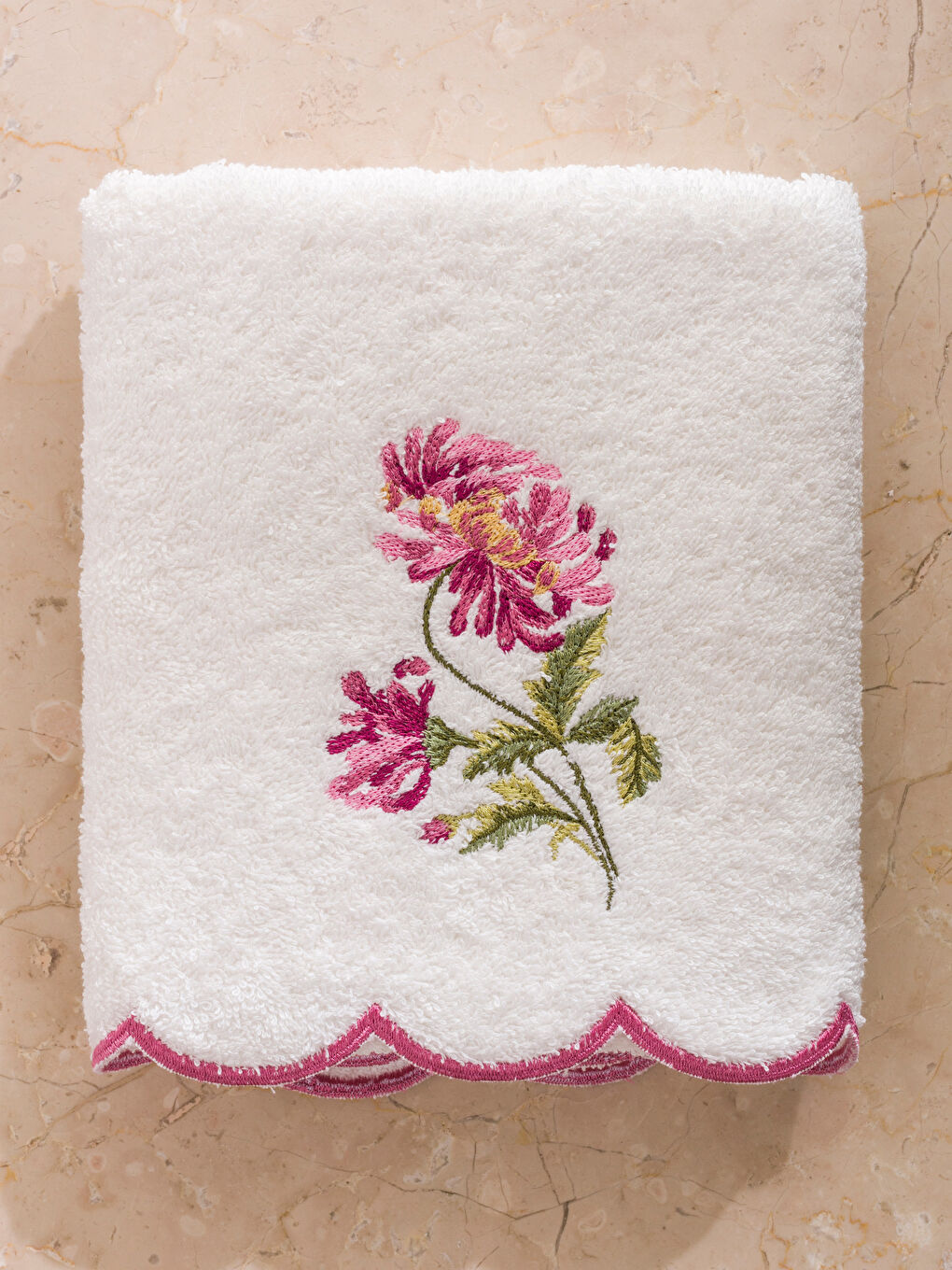 LCW HOME خاولی دەستی لوولدراو گۆڵدار و گۆڵدوزی کراو 50x80 Cm -W5HL25Z8-EEW