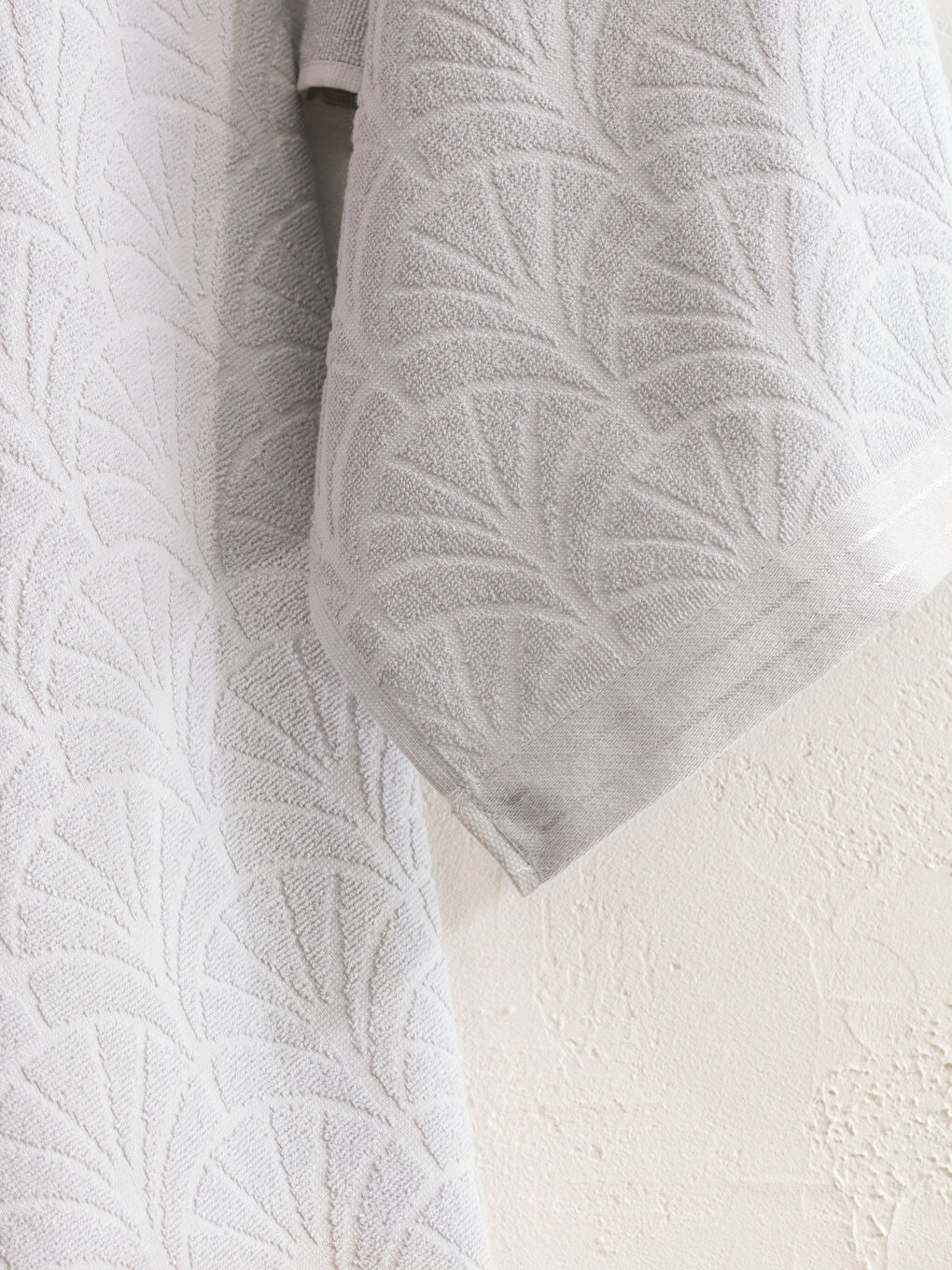 LCW HOME Patterned Bath Towel Set 2 Pack -W5HL37Z8-CTK