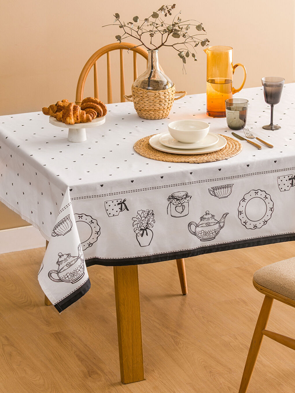 LCW HOME Printed Tablecloth 150x220 cm -W5HO13Z8-F9C