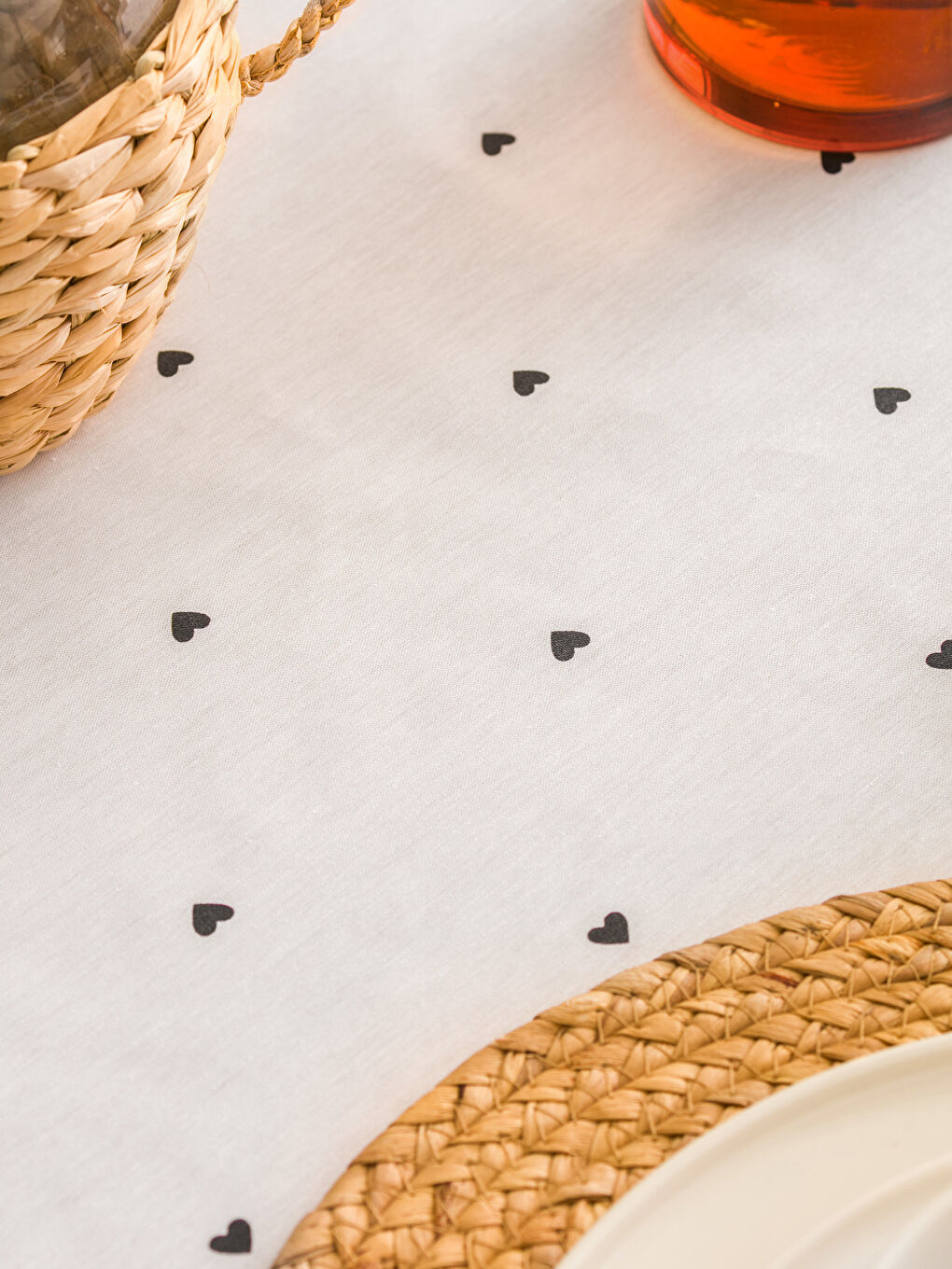 LCW HOME Printed Tablecloth 150x220 cm -W5HO13Z8-F9C