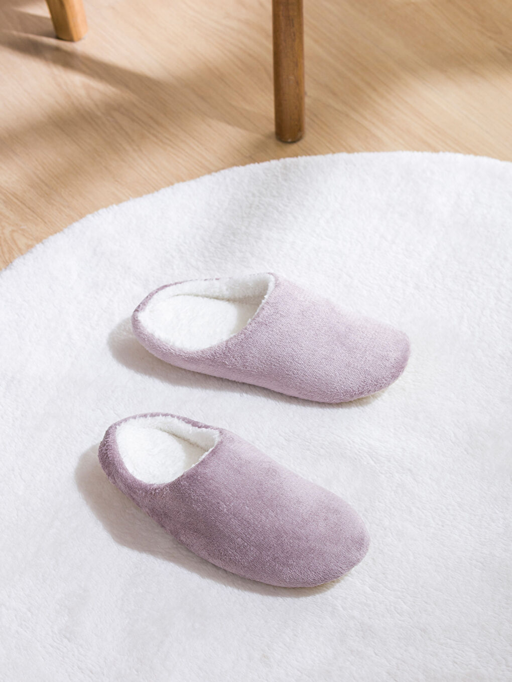 Lila Pelüş Kadın Ev Terliği-1