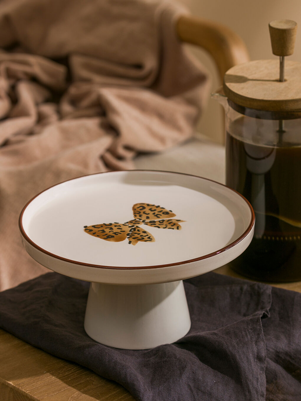 Bow Printed Glass Cake Stand 19 cm-1