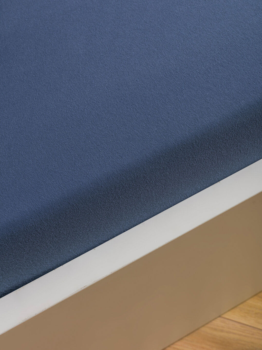 LC WAIKIKI Cotton Double Fitted Sheet -W5HS00Z8-CS6