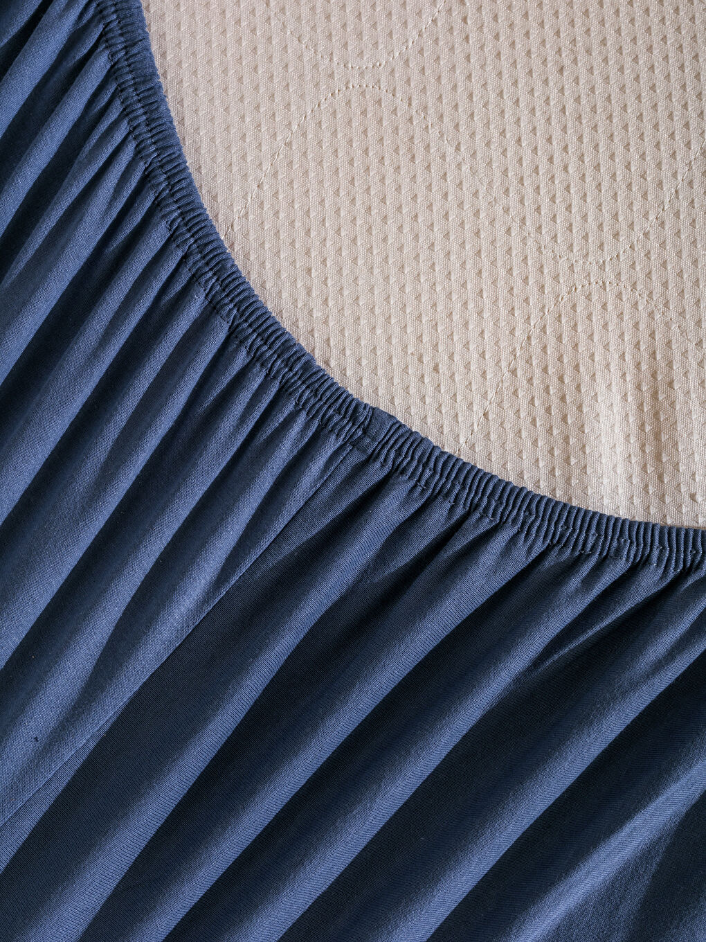LC WAIKIKI Cotton Double Fitted Sheet -W5HS00Z8-CS6