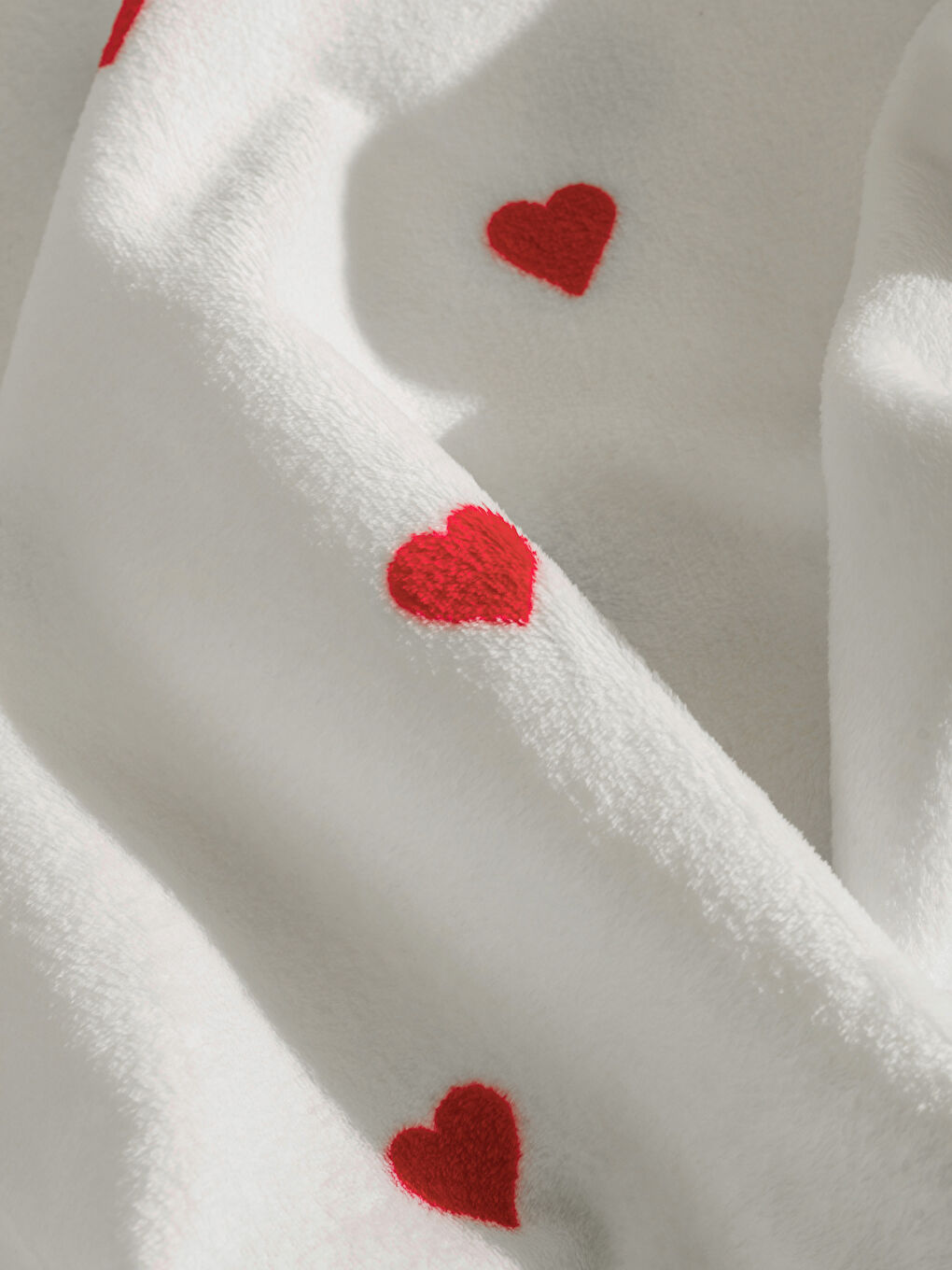 LCW HOME Heart Printed Double Blanket 200x220 cm -W5HT42Z8-LTQ