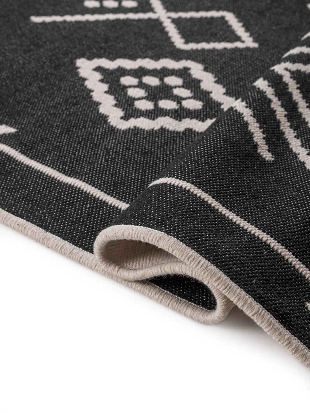 LCW HOME BLACK Rug -W5HT46Z8-LQJ