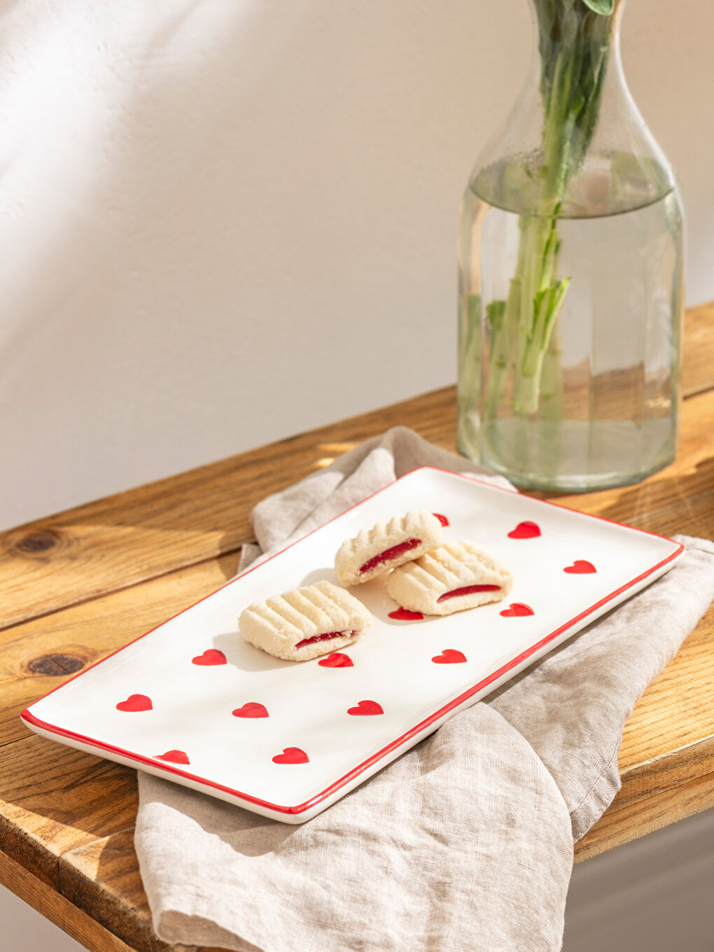 LCW HOME RED Serving Tray -W5I207Z8-LTQ